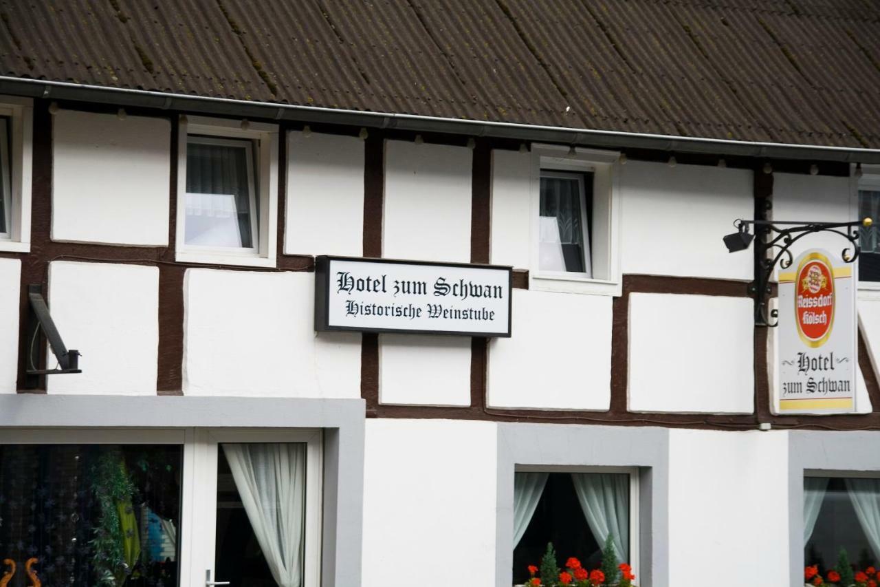 Hotel Zum Schwan Weilerswist Extérieur photo