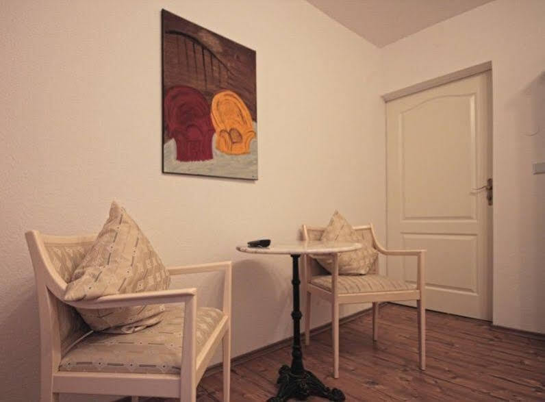 Hotel Zum Schwan Weilerswist Extérieur photo